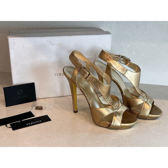 Versace Gold Heel Sandal Leather Strap Size 38.5 / US 8.5 (retail $866)
